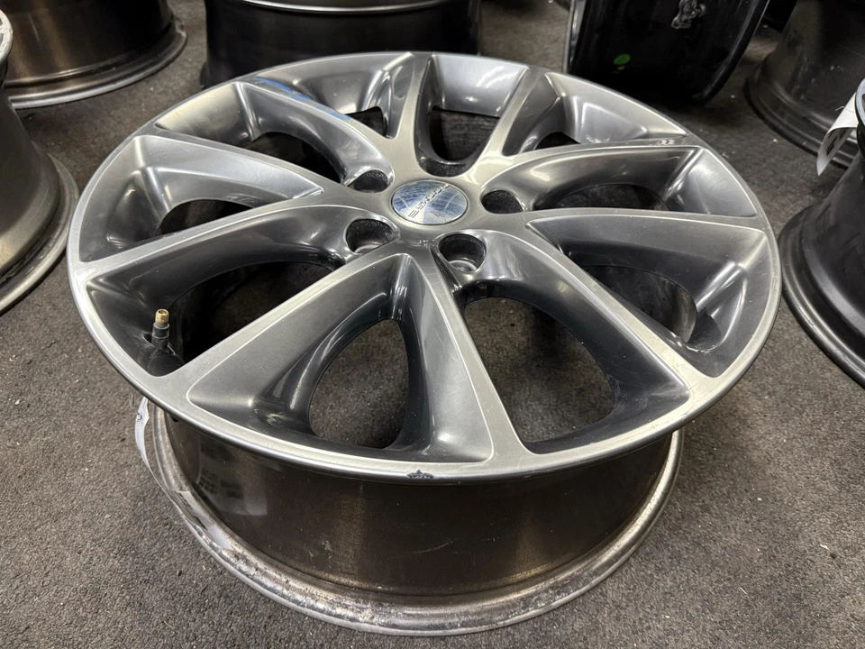 (3) 20" DODGE DURANGO WHEELS RIM OEM 2011-2020 20x8 - Image 4 of 4