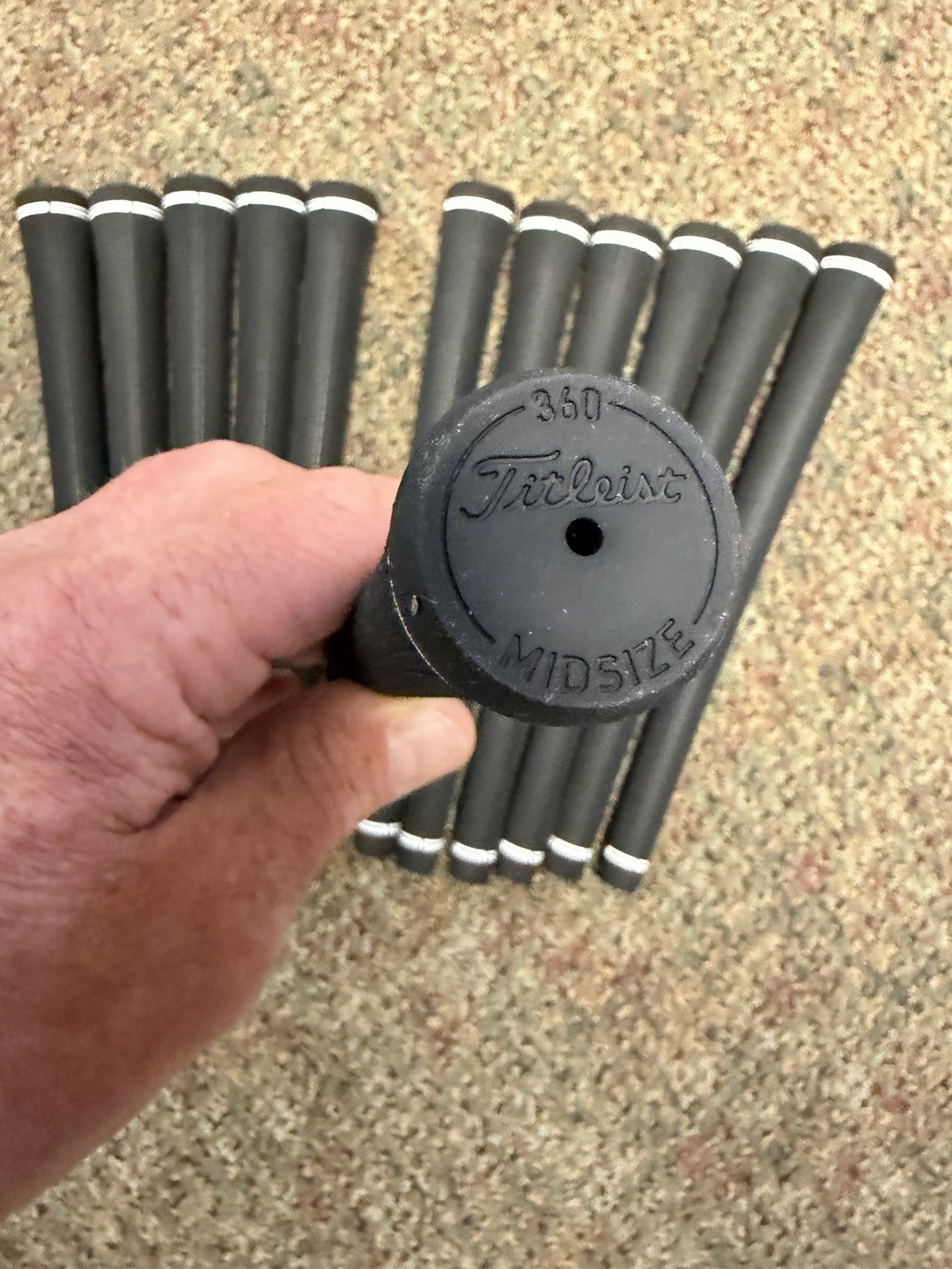 Pride Tour Velvet Grips Round