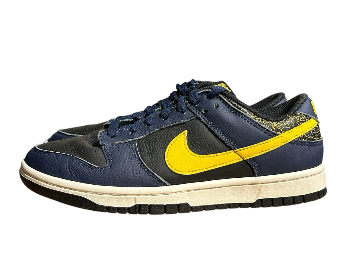 Preços baixos em Nike Dunk Low Vintage Michigan | eBay