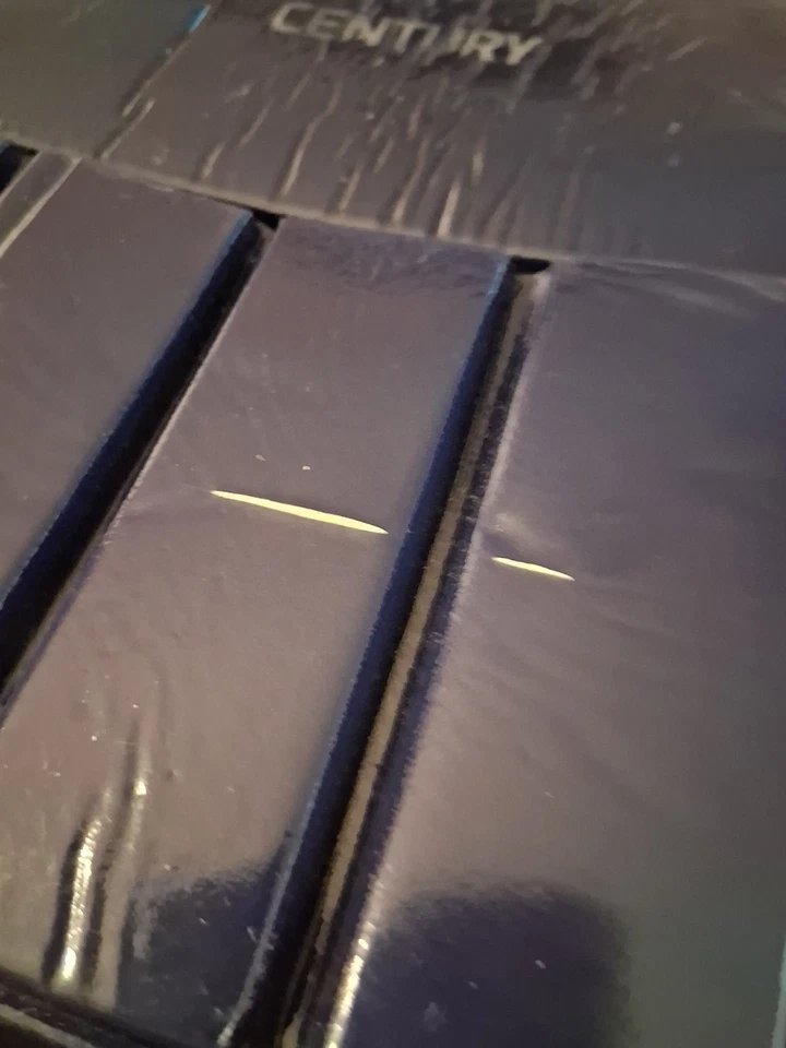 Protector de costilla/pecho Student Sparring por siglo con defecto menor en el frente. Foto 2 de 3