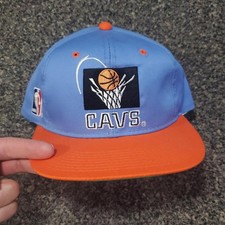 Vintage 90s Sports Specialties Cleveland Cavliers reverse script snapback hat