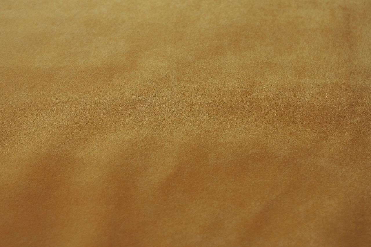 Alcantara microfibre jaune foncé N°308 tissu d'ameublement au mètre pour fauteuil