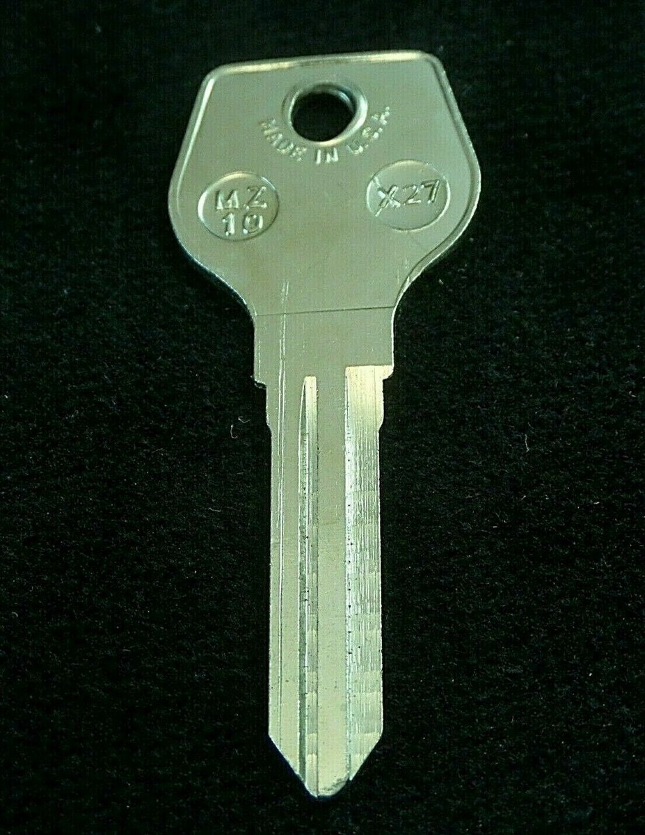 MZ10 MAZDA Master KEY Blank (1 of 2 Poss.) fit RX-7 FB 1978-1982