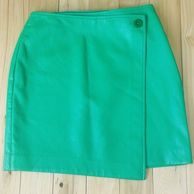 Aritzia Babaton Vicinity Vegan Leather Mini Faux Wrap Skirt 4 Bright Kelly Green