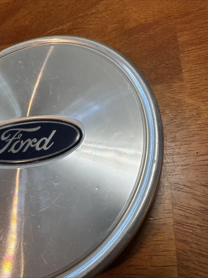 Центральный колпак 2003-2008 Ford Crown Victoria 16 дюймов 4W73-1A096-AA 3W73-1141-BA - Изображение 4 из 4