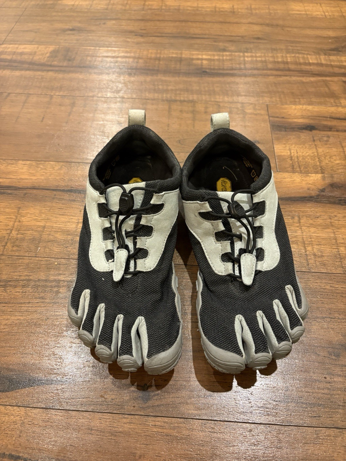 Vibram Shoes Five Finger Running Walking Shoes Barefoot Black Gray Size 8.5/9-image