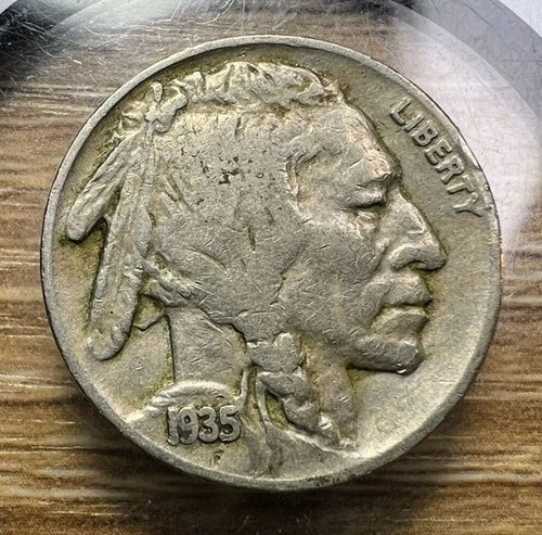 1935-S Buffalo Nickel - Actual Coin Shown - Free Shipping & Tracking INV#28