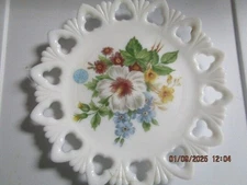 Kemper Milk Glass Laced Floral Plate 9.50 In [140D]