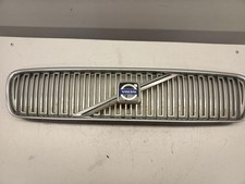 Volvo V50 original Kühlergrill Emblem vor Facelift Bj 2007 Volvo V50 original Kühlergrill Emblem vor Facelift Bj 2007