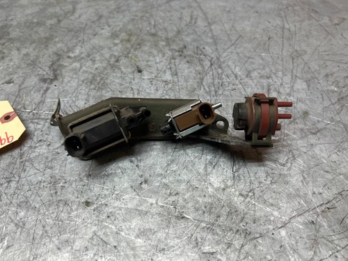 1999 Dodge Stealth ES Mitsubishi 3000gt NON Turbo Auto Solenoid Valve $ - Picture 4 of 10