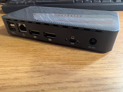 Targus DOCK315USZ Dual Monitor Universal USB-C DV4K DP (DOCK ONLY - 第 1/4 張圖片