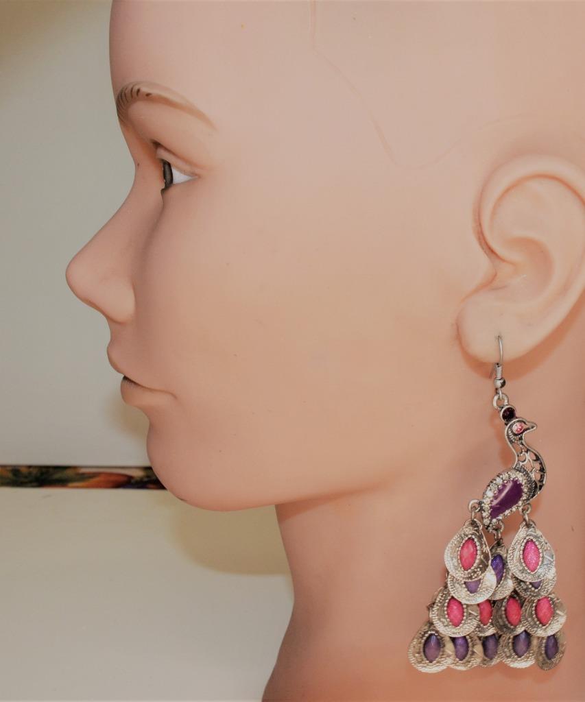 NWT Pendientes De Aro En Forma De PAVO REAL Con Rhinestones Rojos Y Morados