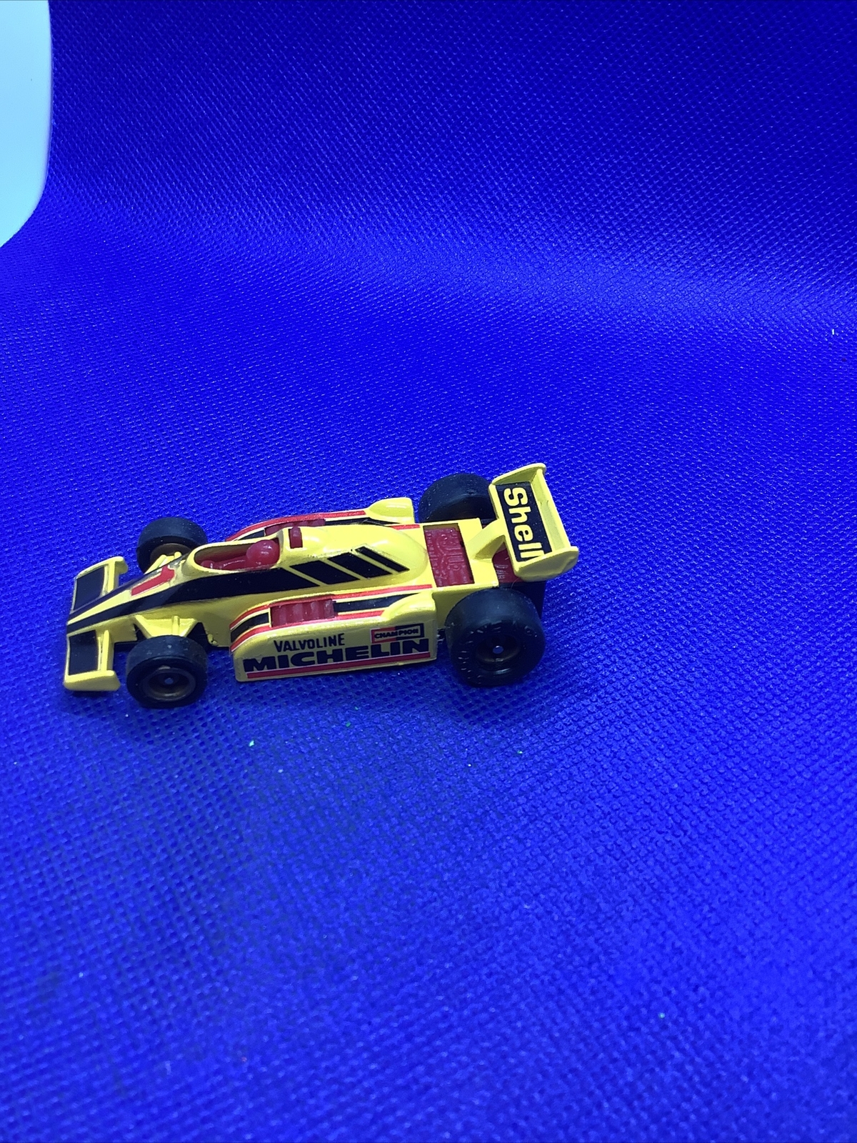 Picture 1 of 5