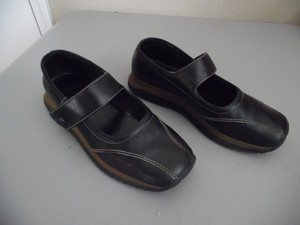 anne klein slip ons