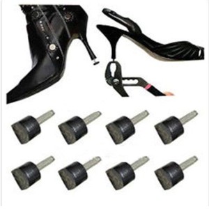 20 Tacchetti Di Ricambio Per Scarpe Da Golf Con Chiave Di Montaggio - Materiale TPU - Facili Da Sostituire - Universali