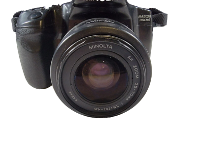 Minolta Maxxum 300si 35mm SLR Film Camera with AF 35-70mm Lens