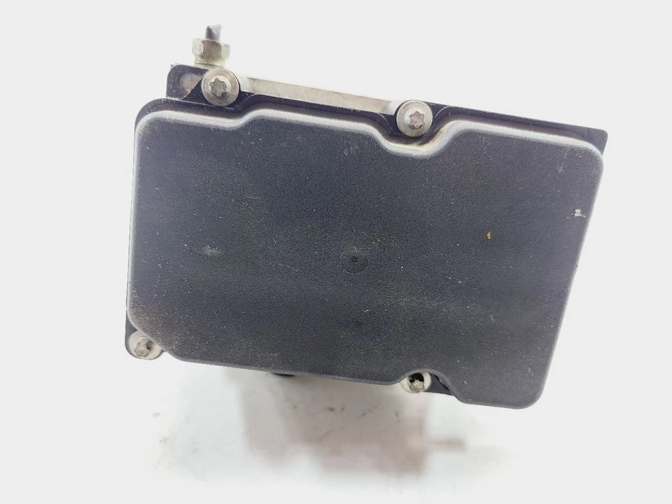 Subaru Outback 2005 2006 transmisión automática sistema de frenos antibloqueo bomba módulo de bomba abs Foto 2 de 4