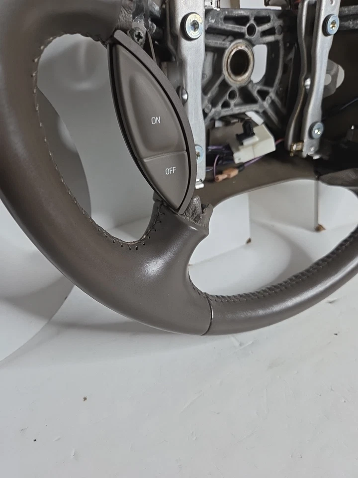 1997-1998 LINCOLN MARK VIII 8 STEERING WHEEL w/CRUISE Gray Leather OEM Original - Image 4 of 4