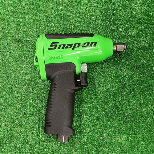 Snap On MG325 Reversible Air Impact, 1/2" Drive, Green - Picture 3 of 4