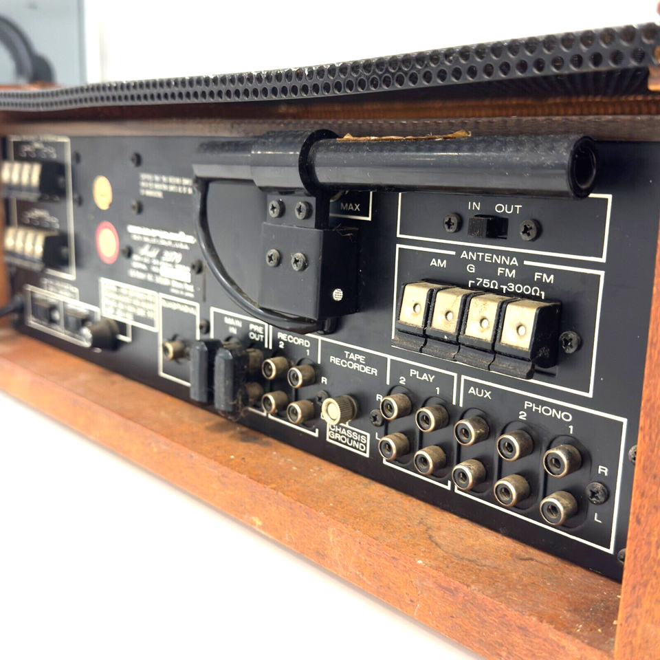Marantz 2270 Vintage AM/FM Receiver 2 Channels 70 Watts P. Channel w ...