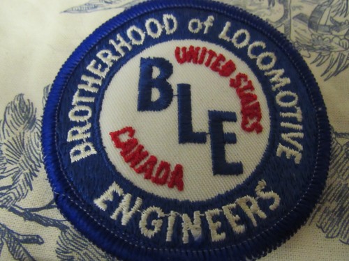 Vtg. US / Canada BLE Brotherhood of Locomotive Engineers Embroidered Patch - Picture 2 of 3