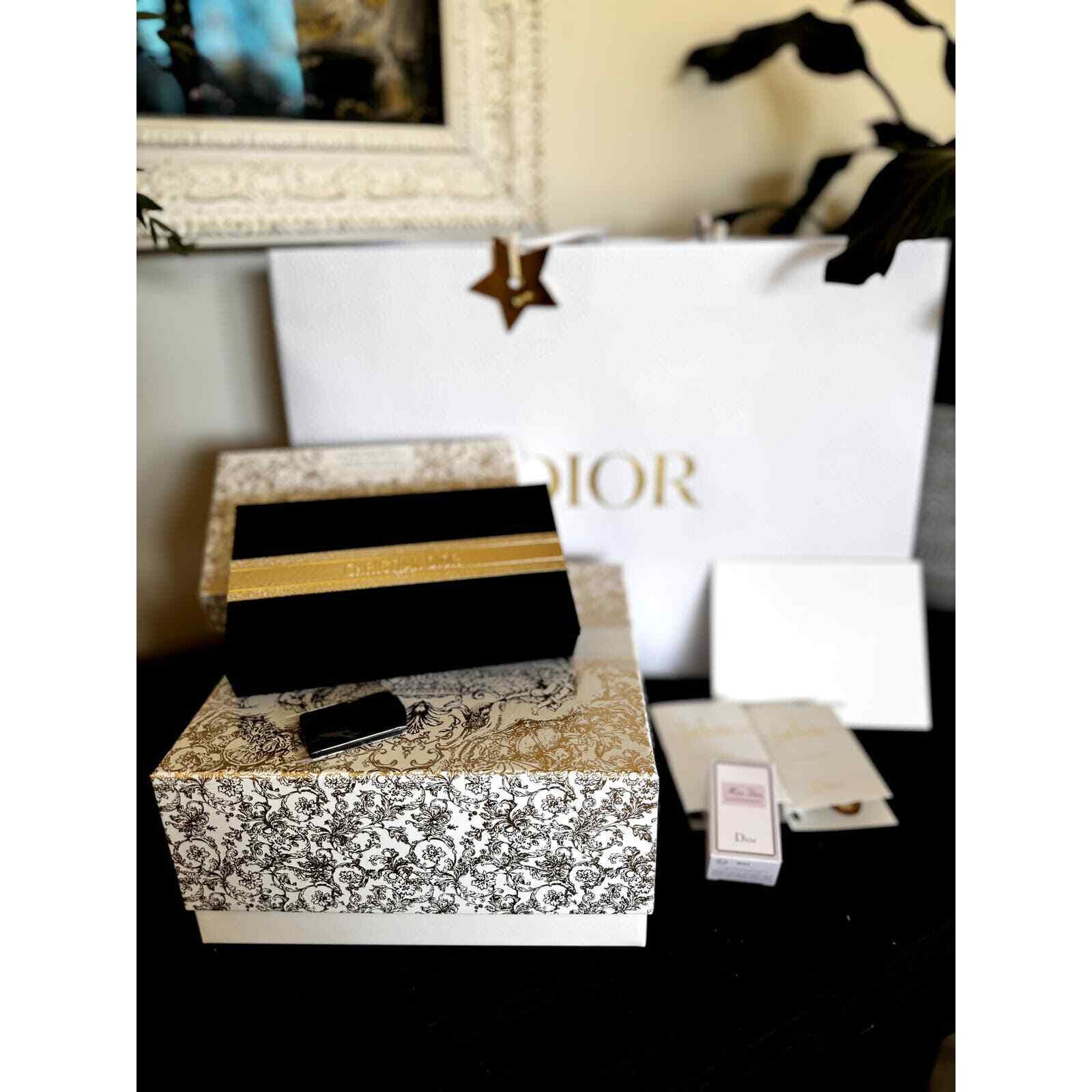 Dior NWT ÉCRIN ICONIC Makeup Palette Set with Bag & Gift for Face Eyes Lips-image
