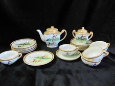 VINTAGE LUSTERWARE CHILD'S TEA SET WITH WINDMILL DESIGN 20 PIECES VERY GOOD COND