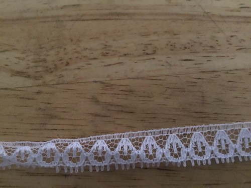 3 Yards White Lace 1/4 in wide