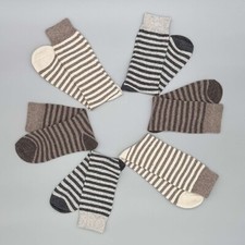 Alpaka Socken aus 92% Alpakawolle – Unisex Ganzjahressocken im Streifenmuster