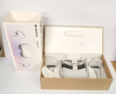 Meta Oculus Quest 2 (256GB, White) VR Headset in Box - Fully Functional!