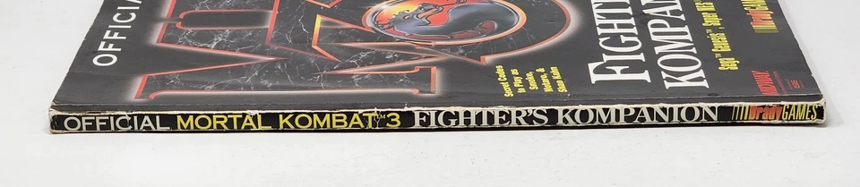 Brady Games Official (MK3 Fighter’s Kompanion - Mortal Kombat) Strategy Guide - Image 3 of 4