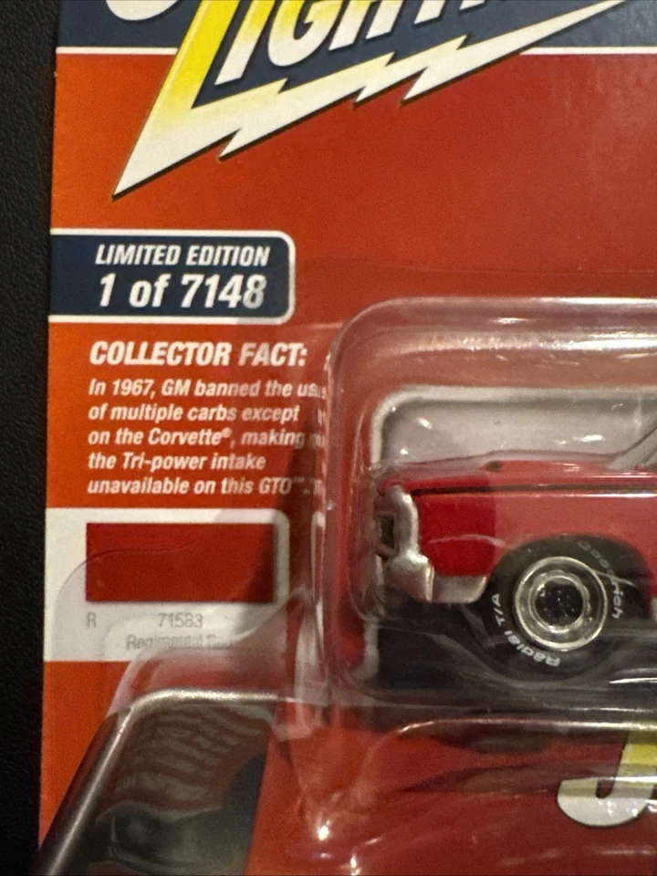 2022 JOHNNY LIGHTNING 1:64 STORAGE TIN RED 1967 PONTIAC GT0 - Image 3 of 4