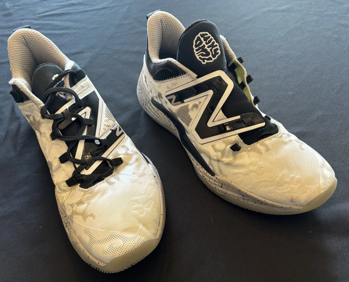 New Balance Two WXY V3 White Black Grey for Sale | Authenticity