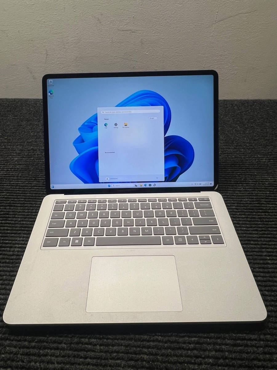 Microsoft Surface Laptop Studio 14.4 2K TOUCH 3.1 GHz i5