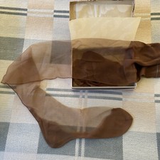 Vintage Deadstock 1950s Nylons Size 9.5