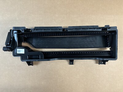 NHF　お急ぎ803232 Genuine Radiator Active Air Shutter Lower Flap 2022-2023-2024