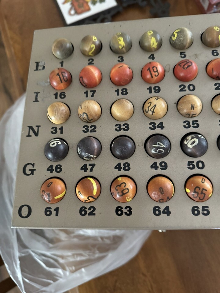 VINTAGE ALL METAL BINGO KING BINGO MACHINE W/WOOD BALLS COMPLETE eBay