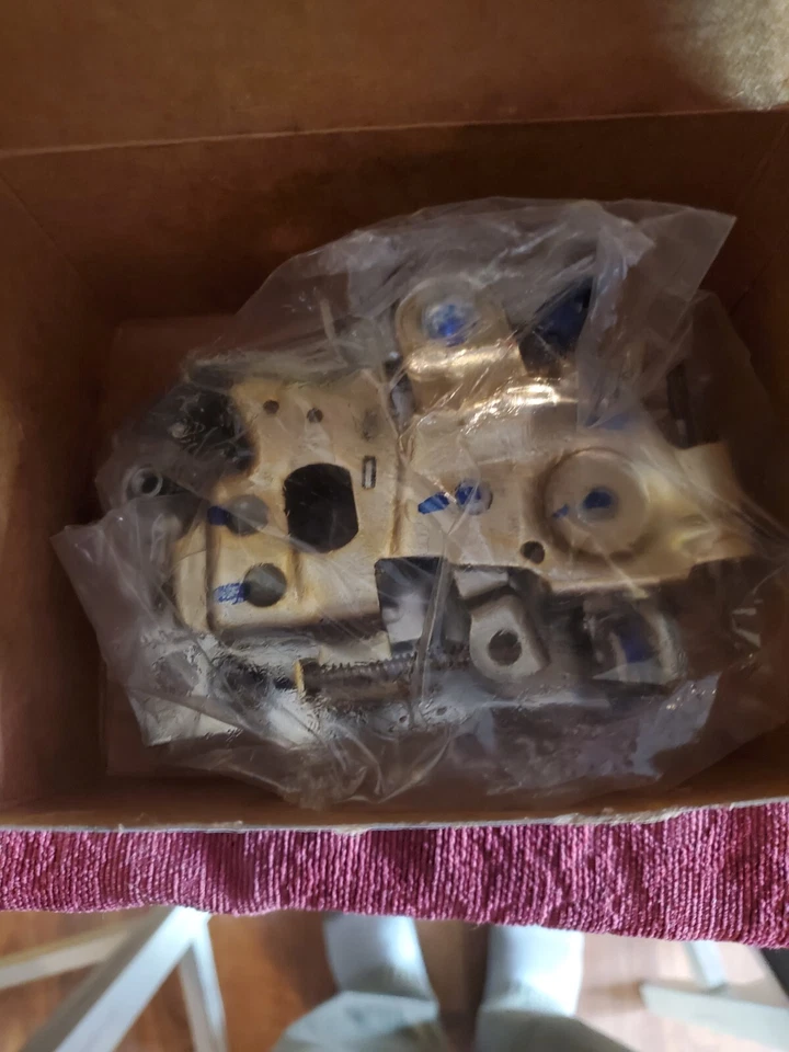 Actuador de bloqueo de puerta delantero izquierdo BWD DLA1941, se adapta a Jeep Wrangler, Jeep Cherokee, Foto 2 de 2