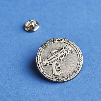 FUTURE TECH Zap-O-Matic Raygun Coin Pin Loot Gaming Crate