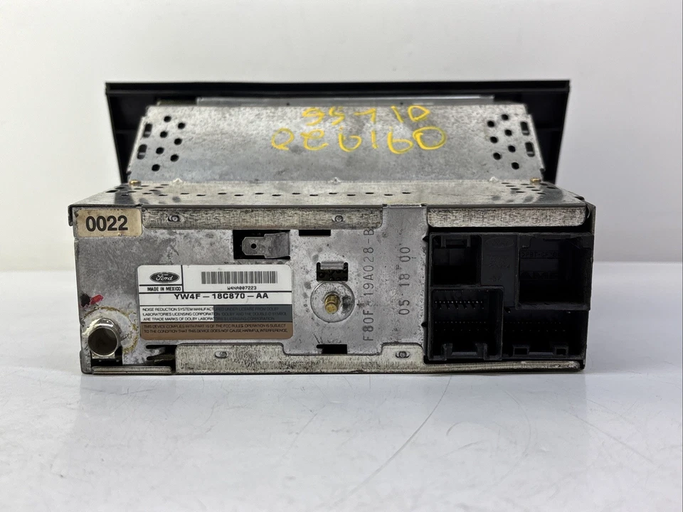 Lincoln LS6 LS8 2000-2001 Thunderbird Am Fm reproductor de casete radio YW4F-18C870-AA Foto 4 de 4