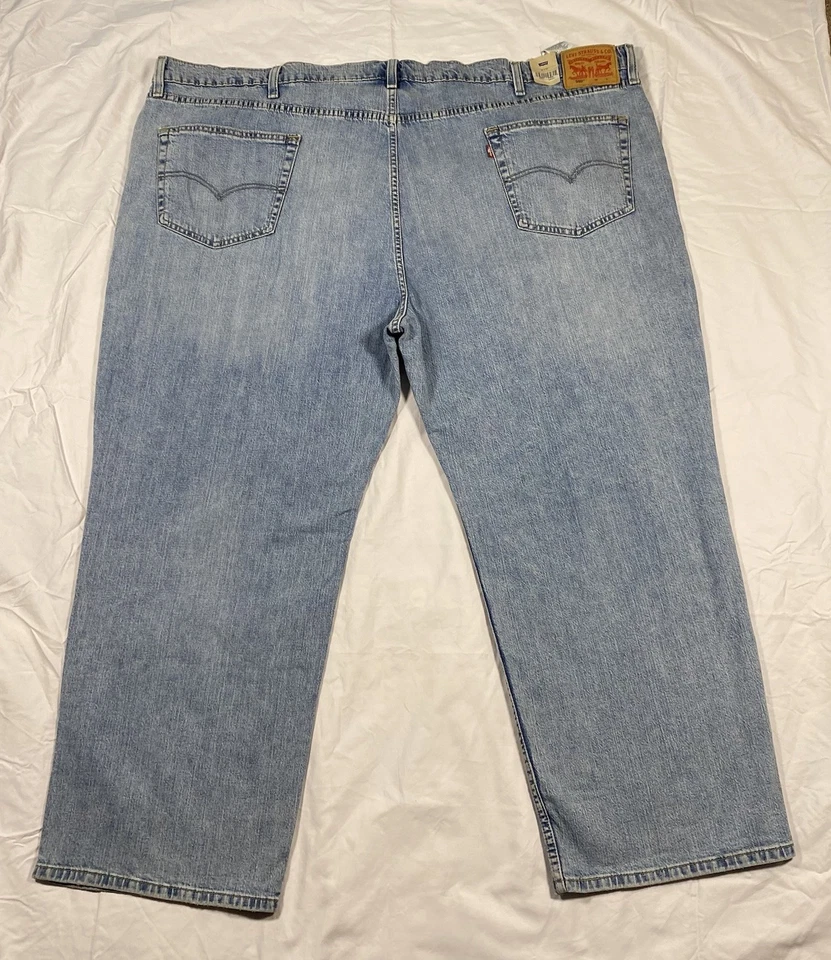 Levi’s 559 men's relaxed straight fit big & tall denim jeans in a size 56x30 - Image 2 of 4