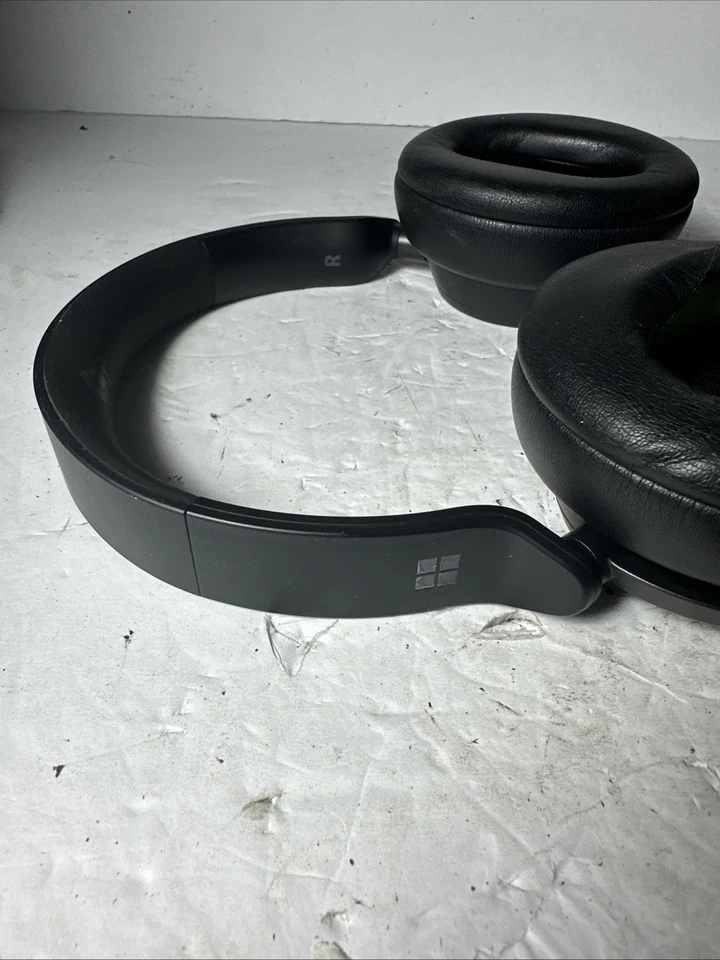 Microsoft Surface Headphones 2 Black (6) - Image 3 of 3