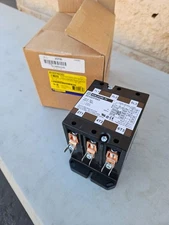 SQUARE D.   Magnetic Contactor: 3 Poles, 120V AC, 90 A,  8910DPA93V02 (S1E4)