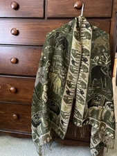 100% Pashmina Green and Gold Elephant Shawl Scarf  Wrap