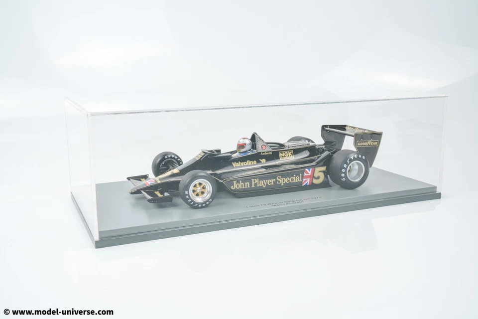 Spark - 1:18 Lotus 79 No.5 Mario Andretti - Winner Belgian GP 1978 - Resin Model - Image 4 of 4