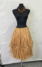 Vintage Souvenir of Hawaii Hula Skirt Set "Natural" 28x30 W/Lei