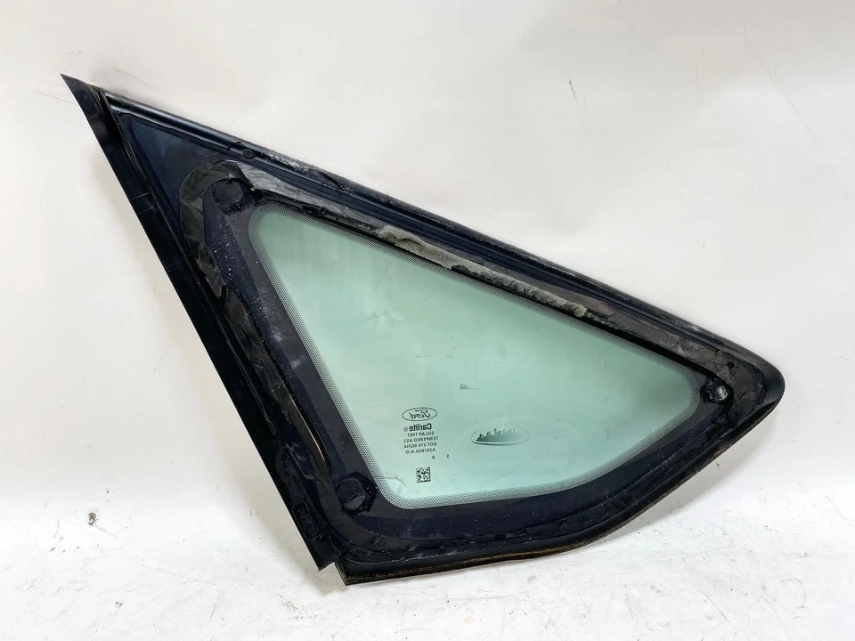12-18 FORD FOCUS TRASERO DERECHO PASAJERO LADO CUARTO VENTANA PANEL CRISTAL OEM Foto 2 de 3