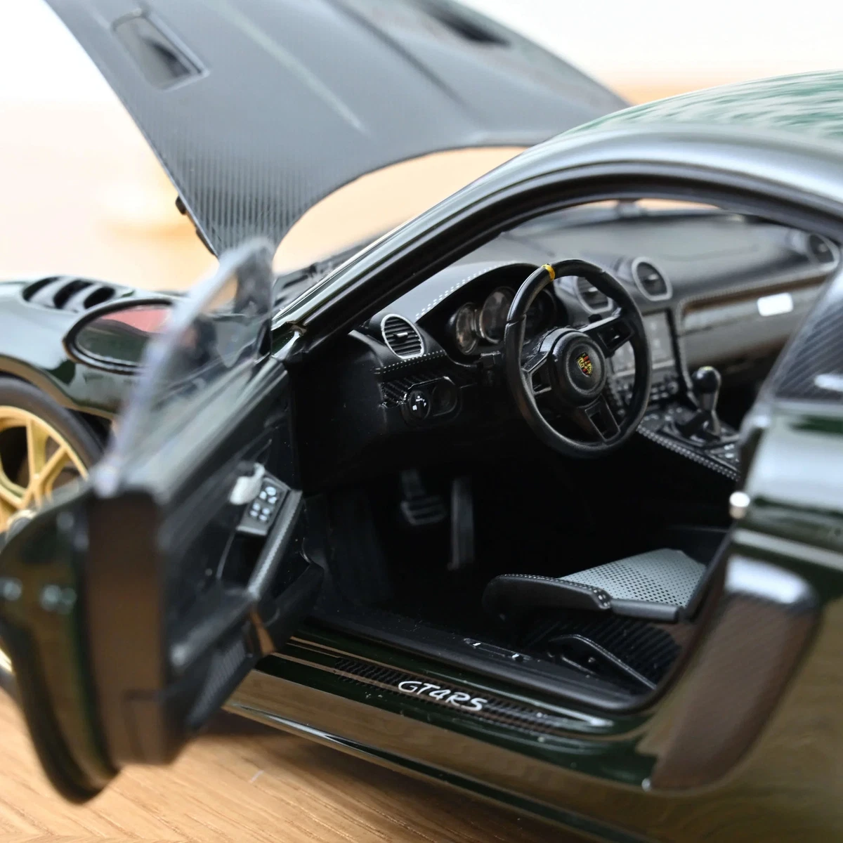 1:18 Porsche 718 Cayman GT4 RS Weissach 2023 -- Brewster Green -- Norev
