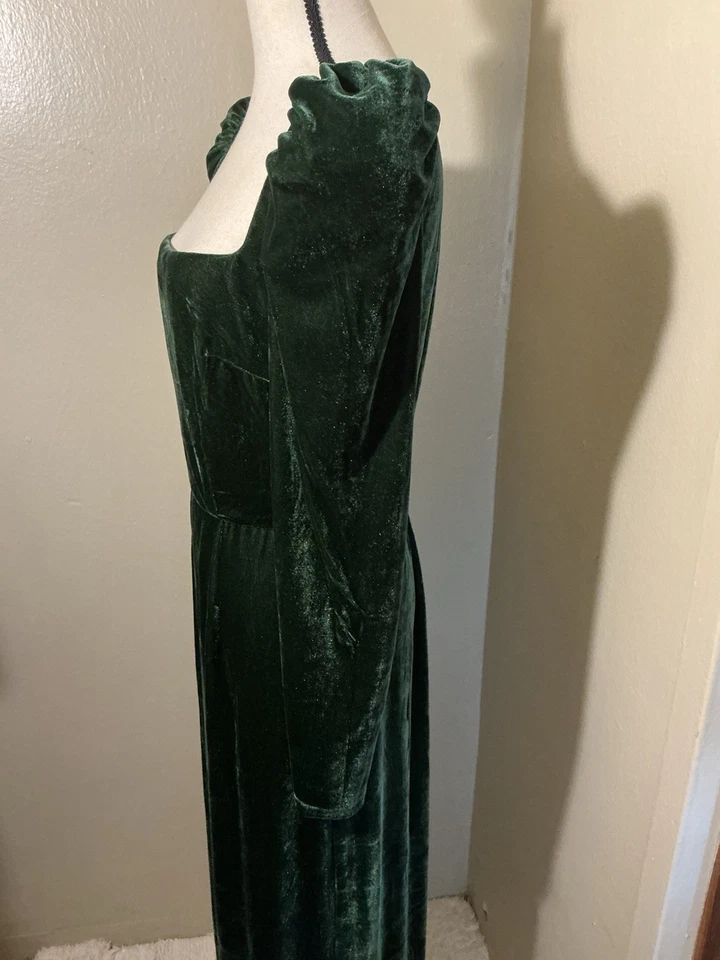 Maxi Vestido Donna Morgan Terciopelo Verde Talla M Foto 2 de 4