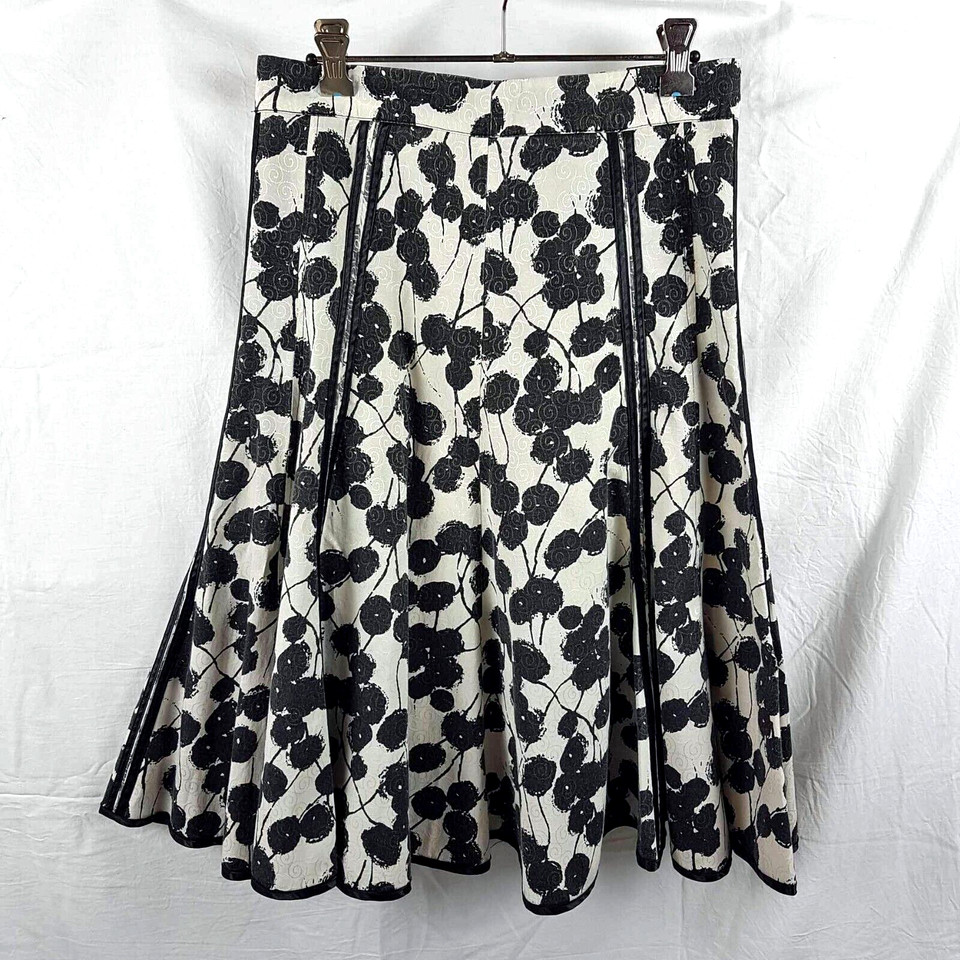 Flower Brand Black and Grey Tailored Waist A Line Skirt Size 8